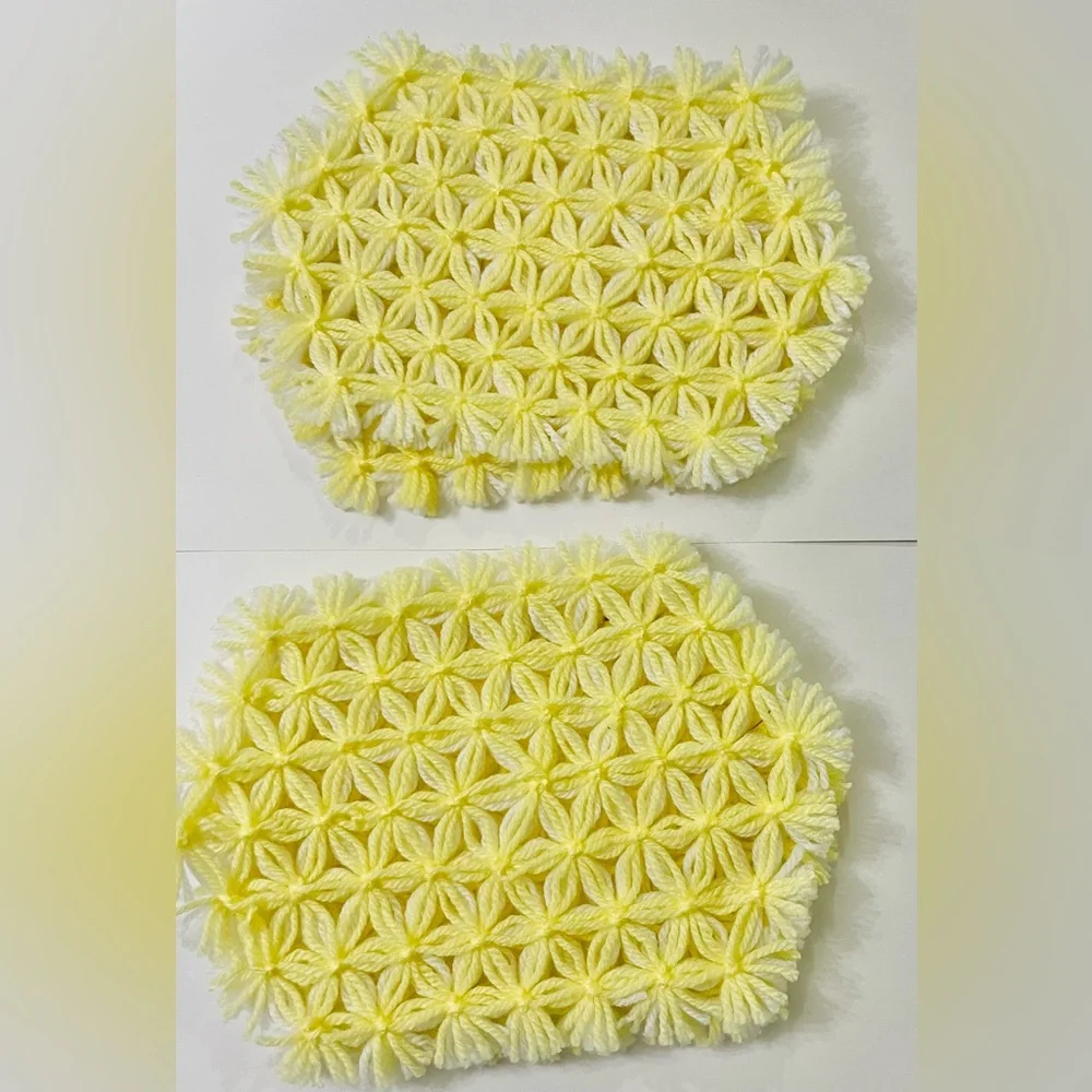 Hand Crocheted Daisy Yellow And White Placemat Doilies 60s 70s Cottagecore Set